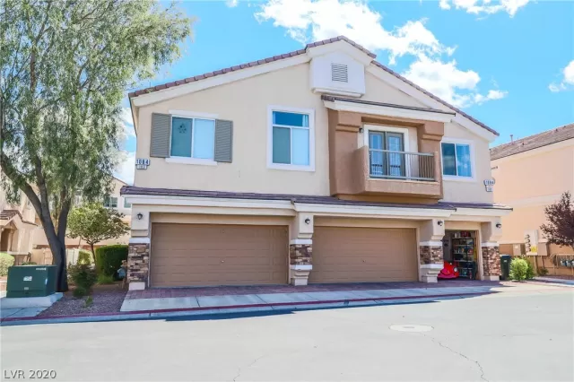 MLS: 2106818 Condo For Sale