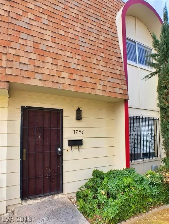 MLS: 2107077 Condo For Sale