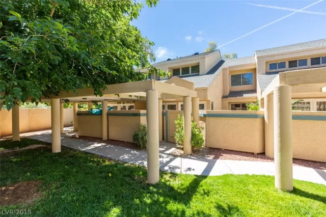 MLS: 2107082 Condo For Sale