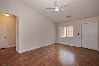 Photo #4: 2107088 Listing 