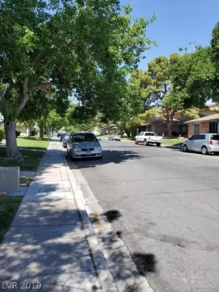 Photo #5: 2107123 Listing