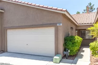 Photo #1: 2107126 Listing