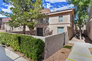 Photo #1: 2107127 Listing 