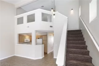 Photo #2: 2107127 Listing 