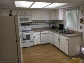 Photo #2: 2107225 Listing