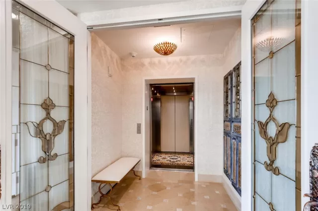MLS: 2107234 Condo For Sale