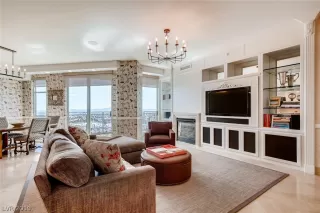 Photo #3: 2107234 Listing