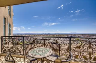 Photo #6: 2107234 Listing