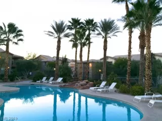 Photo #3: 2107301 Listing 