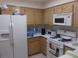 Photo #2: 2107327 Listing 