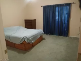 Photo #5: 2107327 Listing 