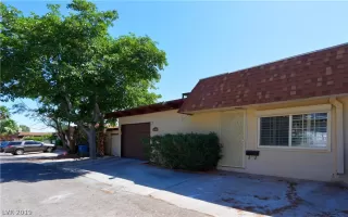 Photo #1: 2107384 Listing