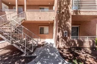 Photo #2: 2107412 Listing 