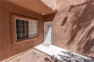 Photo #3: 2107412 Listing 