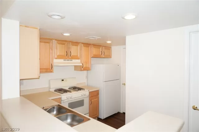 MLS: 2107432 Condo For Sale