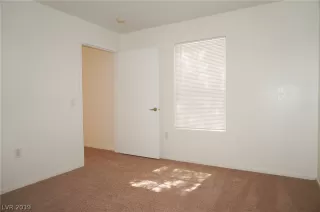 Photo #4: 2107432 Listing 