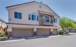 Photo #2: 2107453 Listing