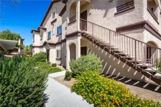 Photo #4: 2107516 Listing 