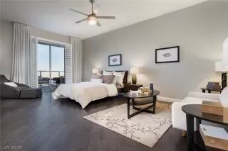 Photo #6: 2107639 Listing