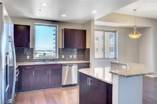 Photo #2: 2107662 Listing 