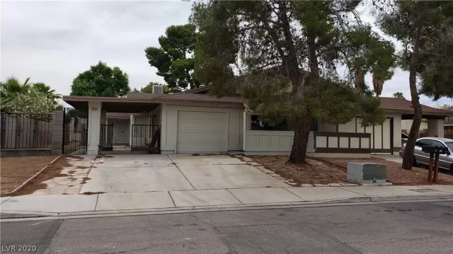 MLS: 2107711 Condo For Sale