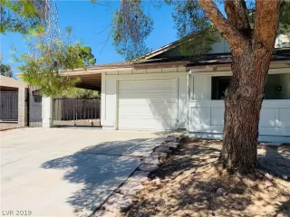 Photo #2: 2107713 Listing 