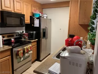 Photo #3: 2107762 Listing