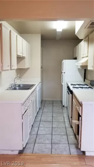 Photo #1: 2107790 Listing