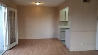 Photo #2: 2107790 Listing