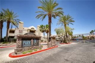 Photo #6: 2107814 Listing