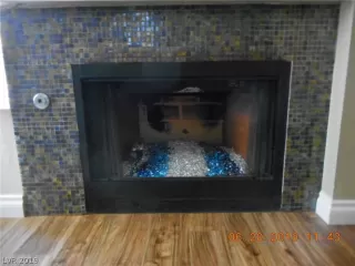 Photo #5: 2107863 Listing