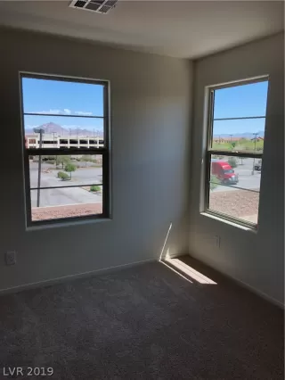 Photo #2: 2107866 Listing 