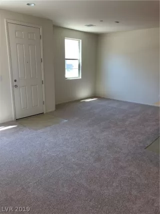 Photo #3: 2107866 Listing 