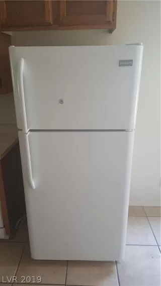 Photo #3: 2108012 Listing 