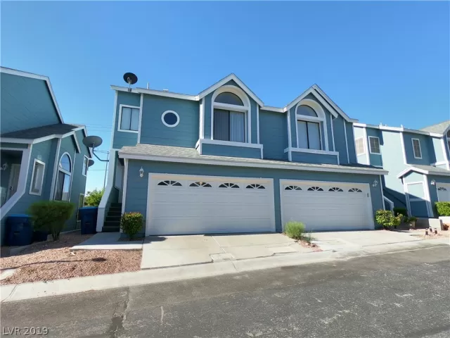 MLS: 2108047 Condo For Sale