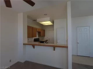 Photo #3: 2108047 Listing 