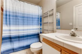 Photo #5: 2108071 Listing 