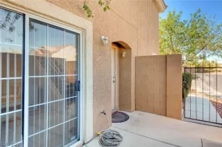 Photo #4: 2108077 Listing