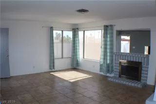 Photo #1: 2108095 Listing