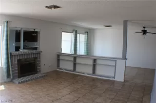 Photo #2: 2108095 Listing