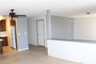 Photo #3: 2108095 Listing