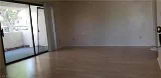 Photo #1: 2108096 Listing