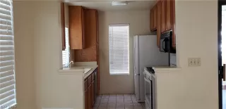 Photo #2: 2108096 Listing