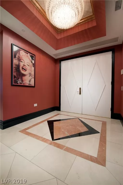 MLS: 2108152 Condo For Sale