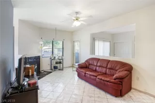 Photo #5: 2108205 Listing 
