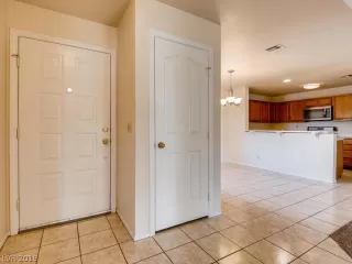 Photo #3: 2108285 Listing 