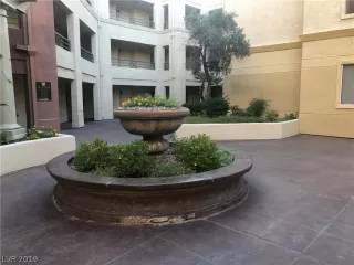 Photo #1: 2108299 Listing 