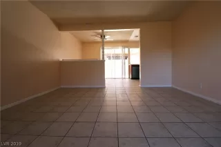 Photo #2: 2108325 Listing