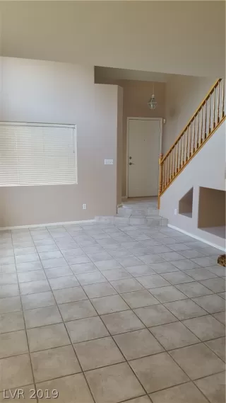 Photo #2: 2108350 Listing 