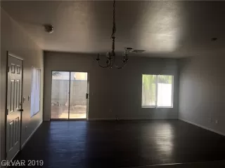 Photo #2: 2108366 Listing 